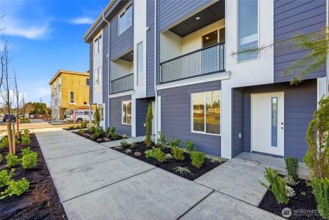 222 124th Street SW Everett WA 98204