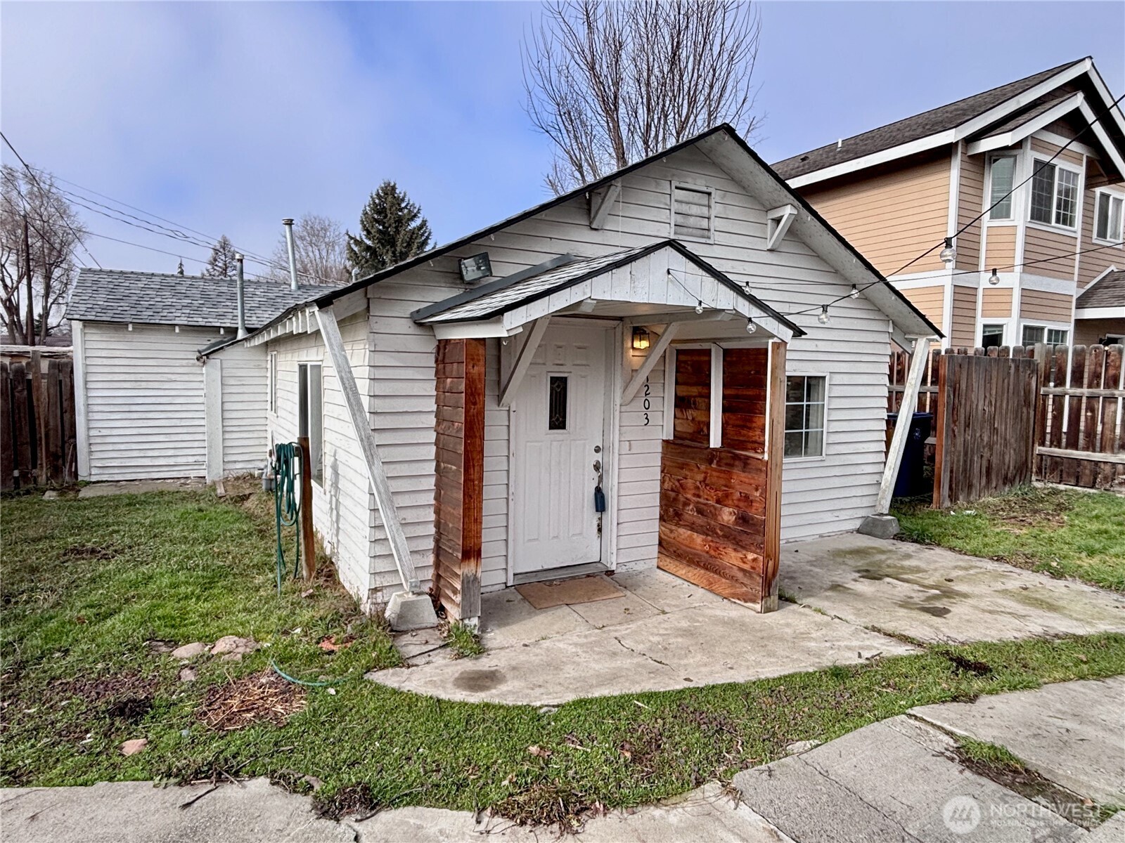 1203 N Okanogan Street Ellensburg WA 98926