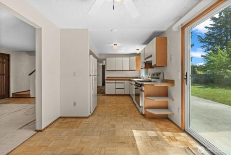 13021 SE 206th Place Kent WA 98031