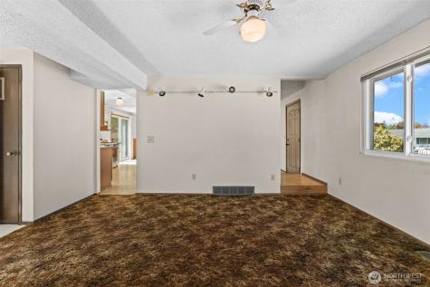 13021 SE 206th Place Kent WA 98031