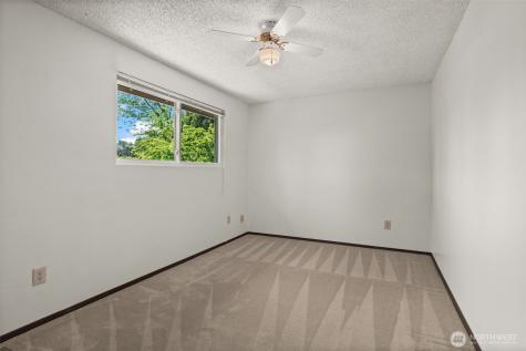 13021 SE 206th Place Kent WA 98031