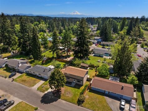 13021 SE 206th Place Kent WA 98031