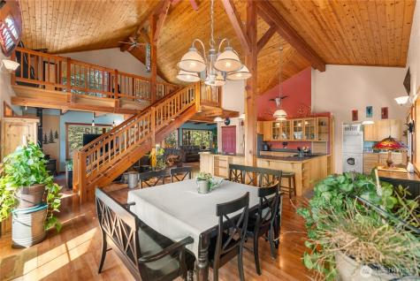 26 Smith Canyon Road Carlton WA 98814