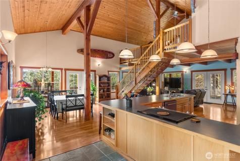26 Smith Canyon Road Carlton WA 98814