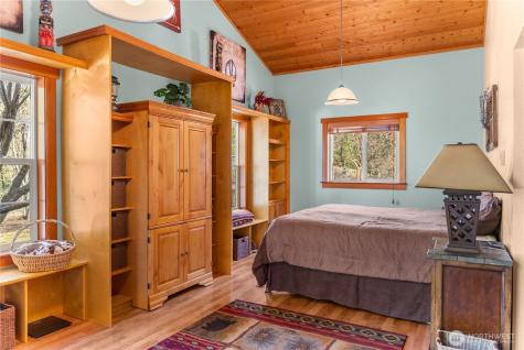 26 Smith Canyon Road Carlton WA 98814
