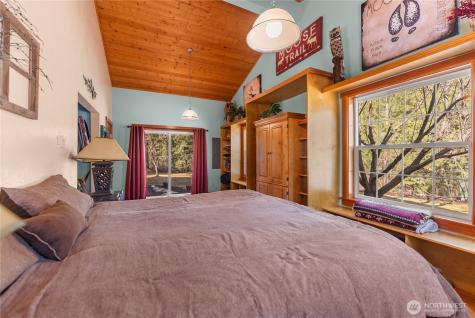 26 Smith Canyon Road Carlton WA 98814