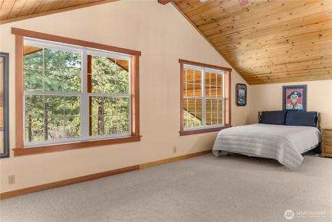 26 Smith Canyon Road Carlton WA 98814