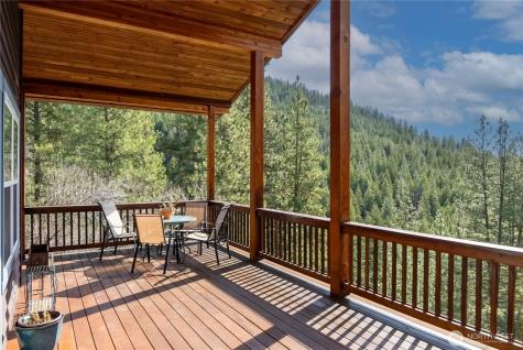 26 Smith Canyon Road Carlton WA 98814
