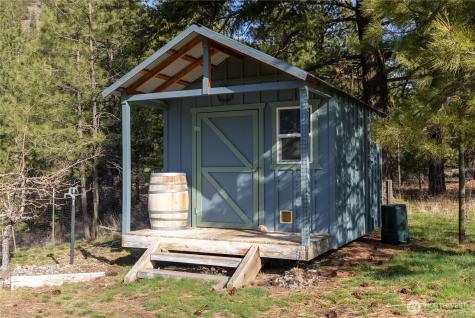 26 Smith Canyon Road Carlton WA 98814