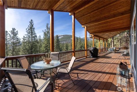26 Smith Canyon Road Carlton WA 98814