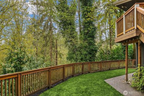 15803 81st Avenue NE Kenmore WA 98028