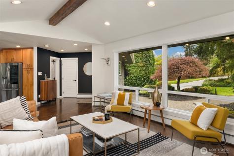 15803 81st Avenue NE Kenmore WA 98028