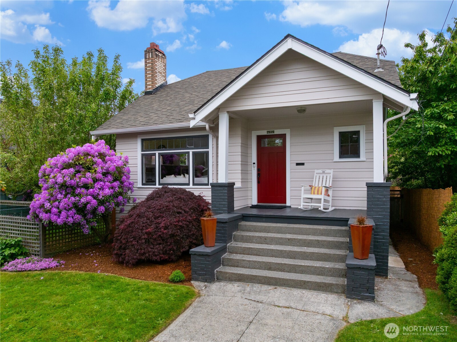 7529 32nd Avenue NW Seattle WA 98117