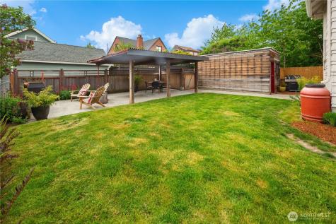 7529 32nd Avenue NW Seattle WA 98117