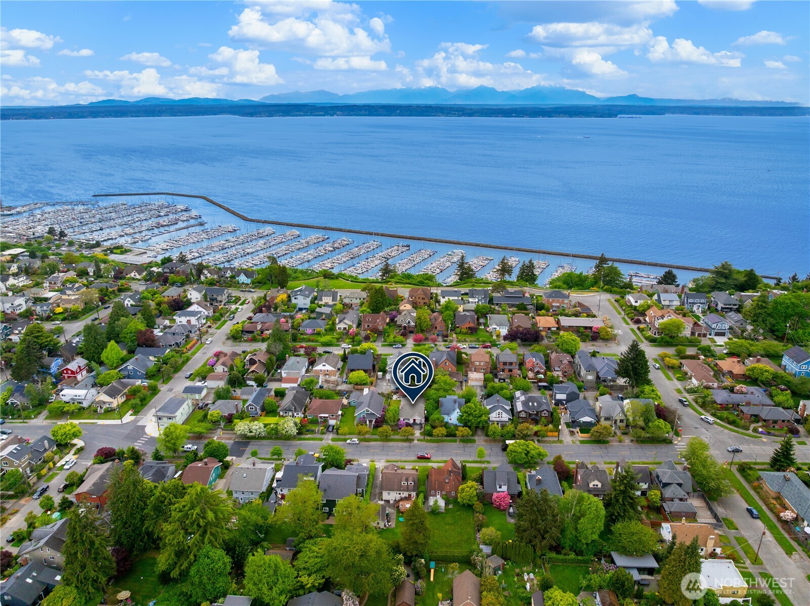 7529 32nd Avenue NW Seattle WA 98117