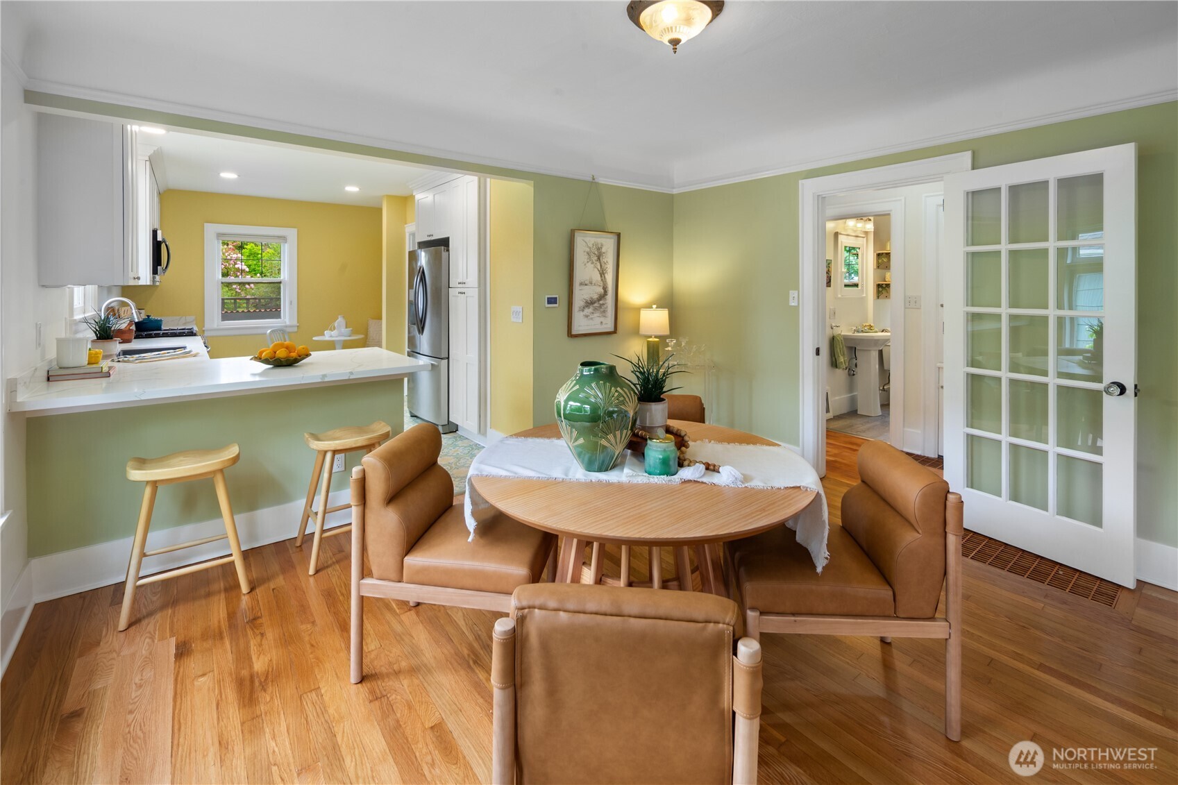 7529 32nd Avenue NW Seattle WA 98117