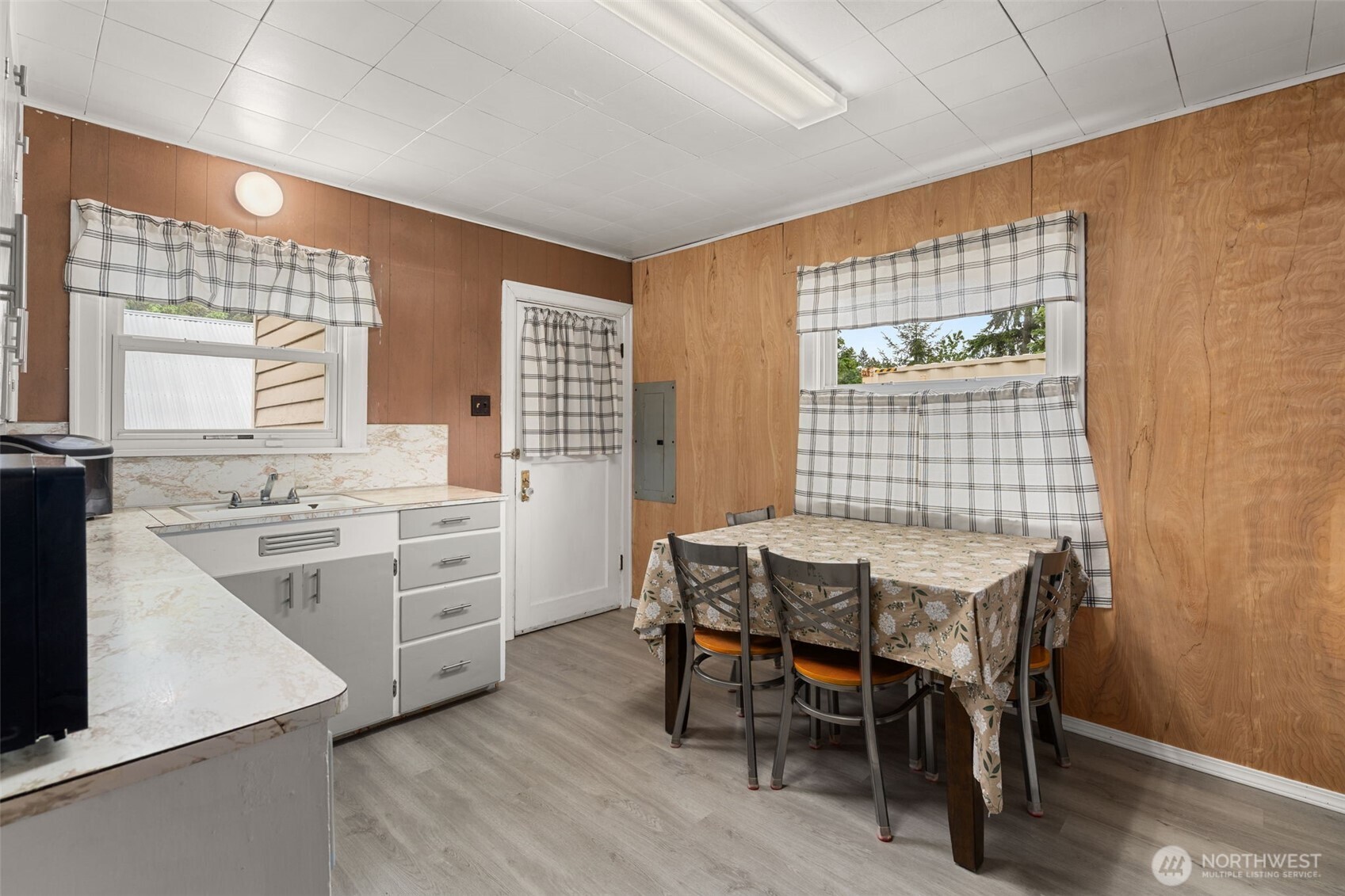 702 King Road Winlock WA 98596