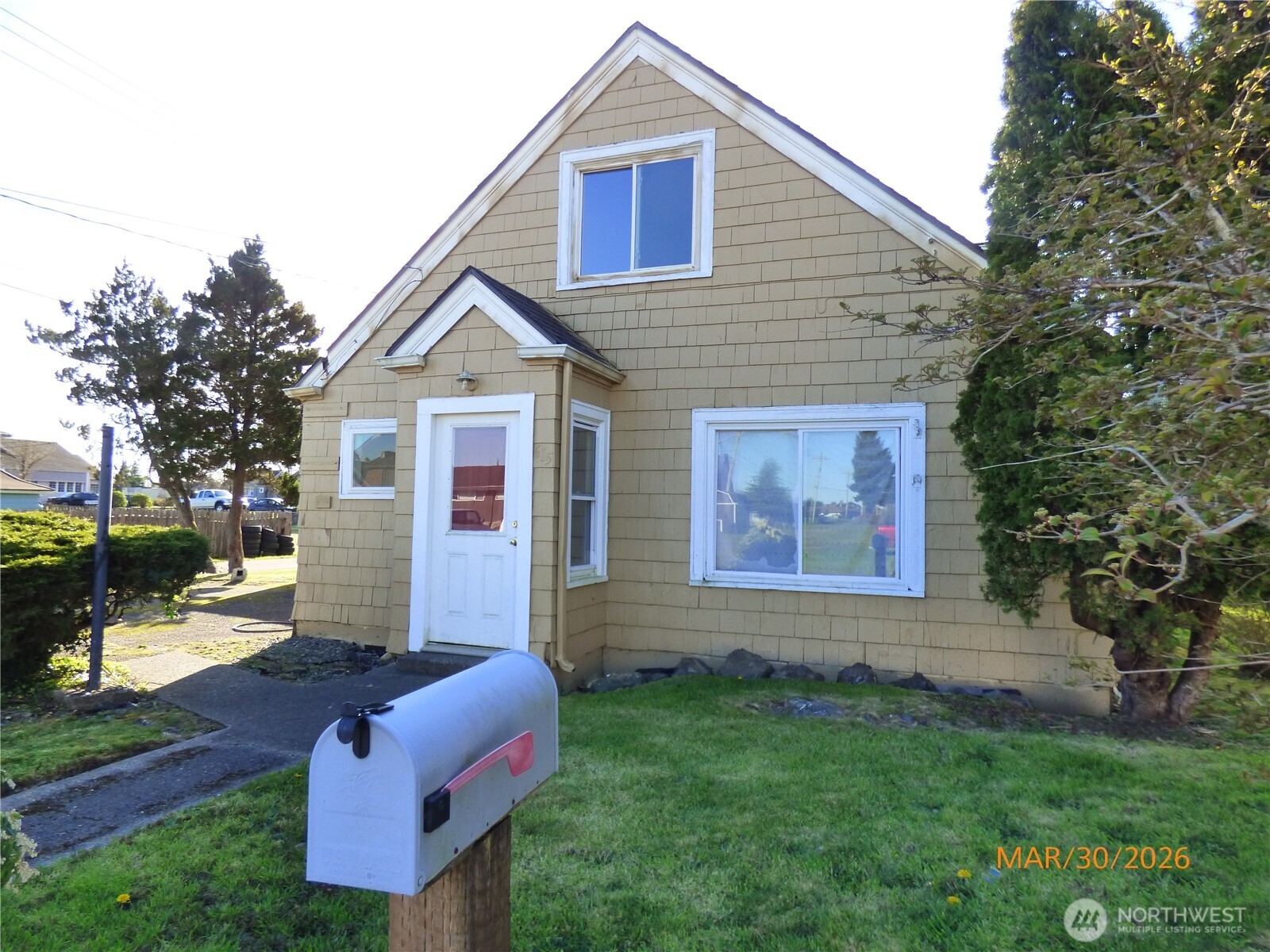 615 Haight Street Aberdeen WA 98520