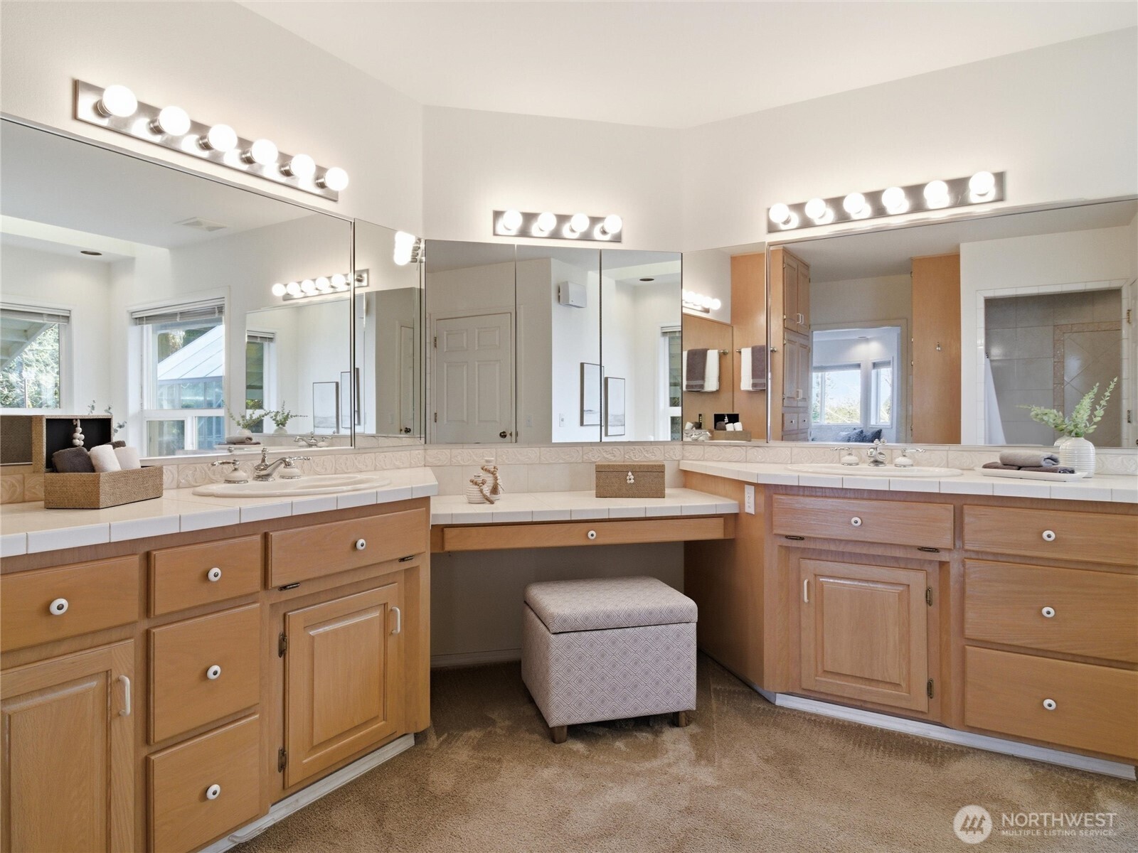 9020 Valley Green Drive SE Olympia WA 98513