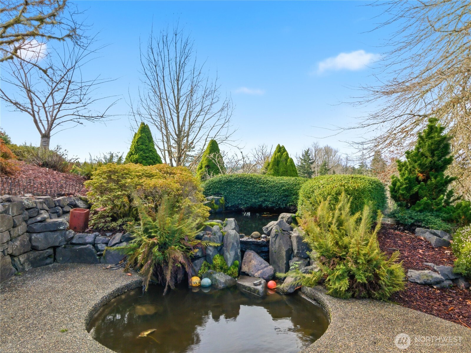 9020 Valley Green Drive SE Olympia WA 98513