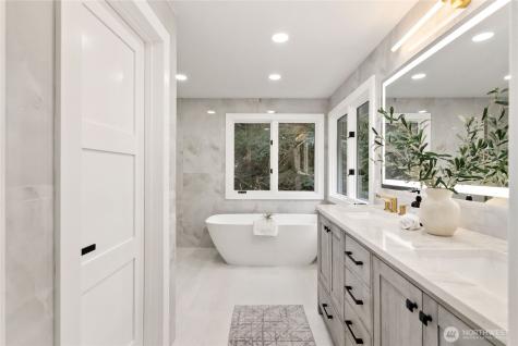 19108 NE 143rd Place Woodinville WA 98077