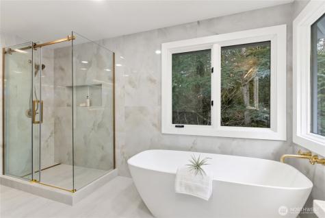 19108 NE 143rd Place Woodinville WA 98077