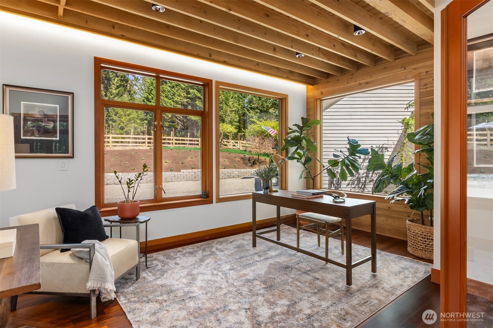 6518 NE Justin Court Bainbridge Island WA 98110