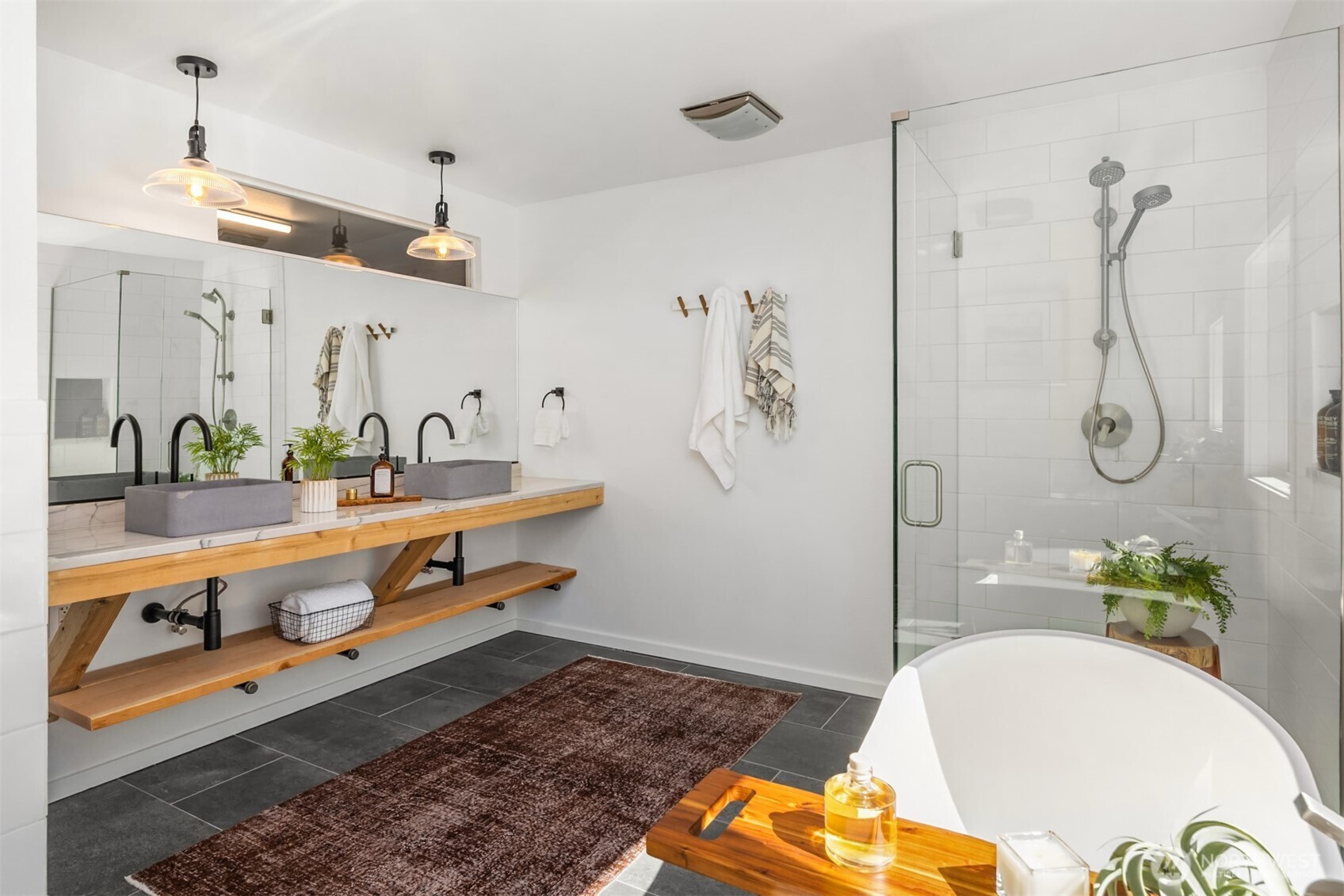 6518 NE Justin Court Bainbridge Island WA 98110