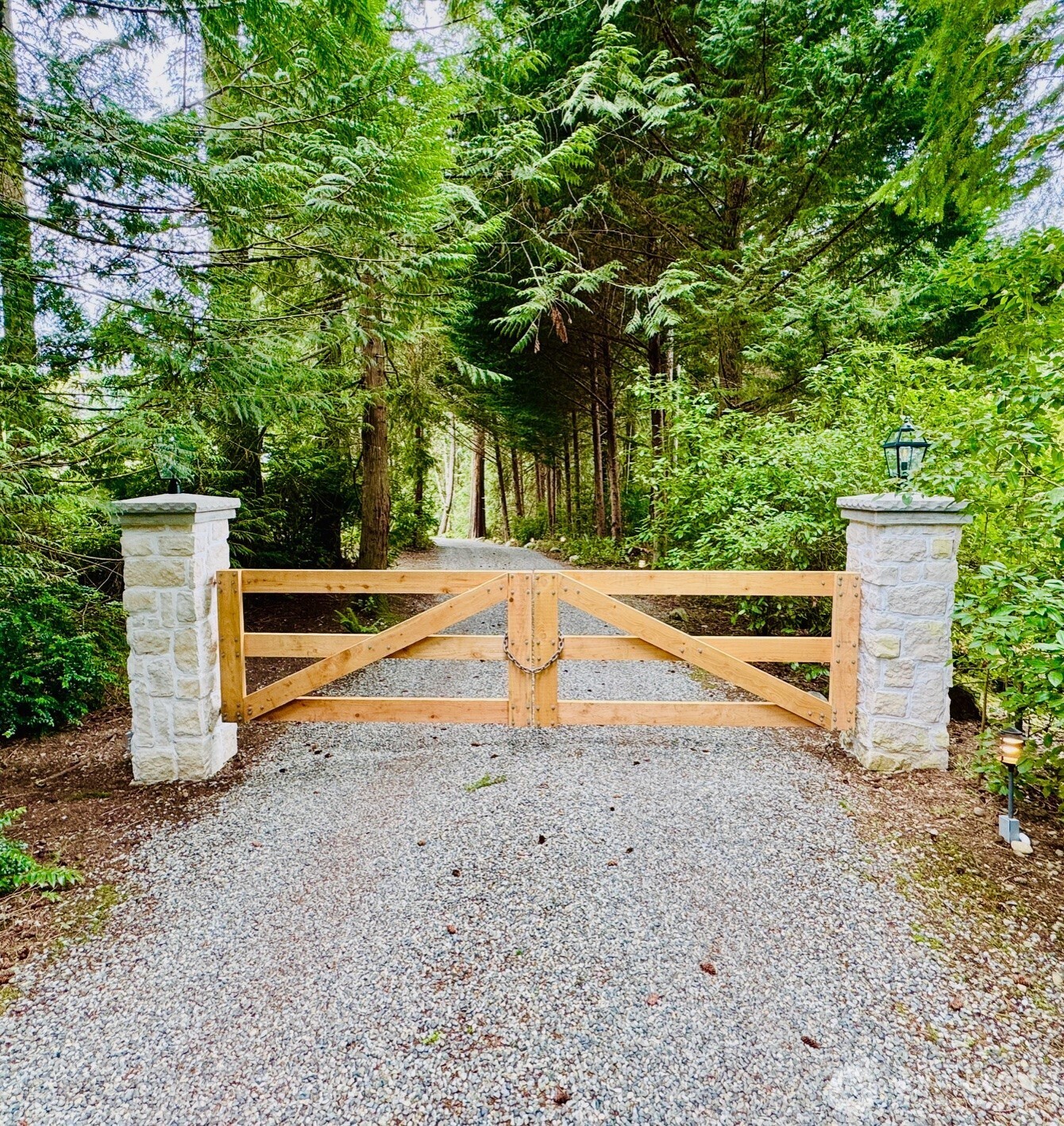 6518 NE Justin Court Bainbridge Island WA 98110