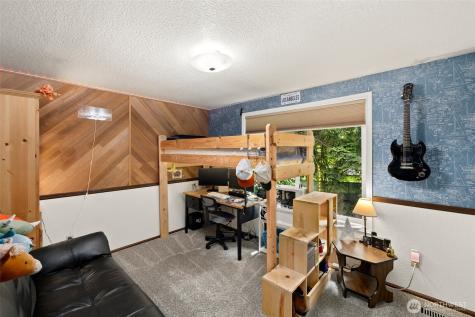3530 24th Avenue SE Puyallup WA 98374