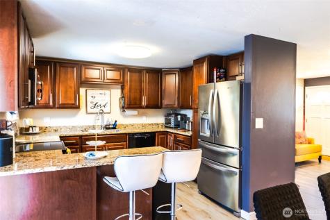 22941 105th Avenue SE Kent WA 98031