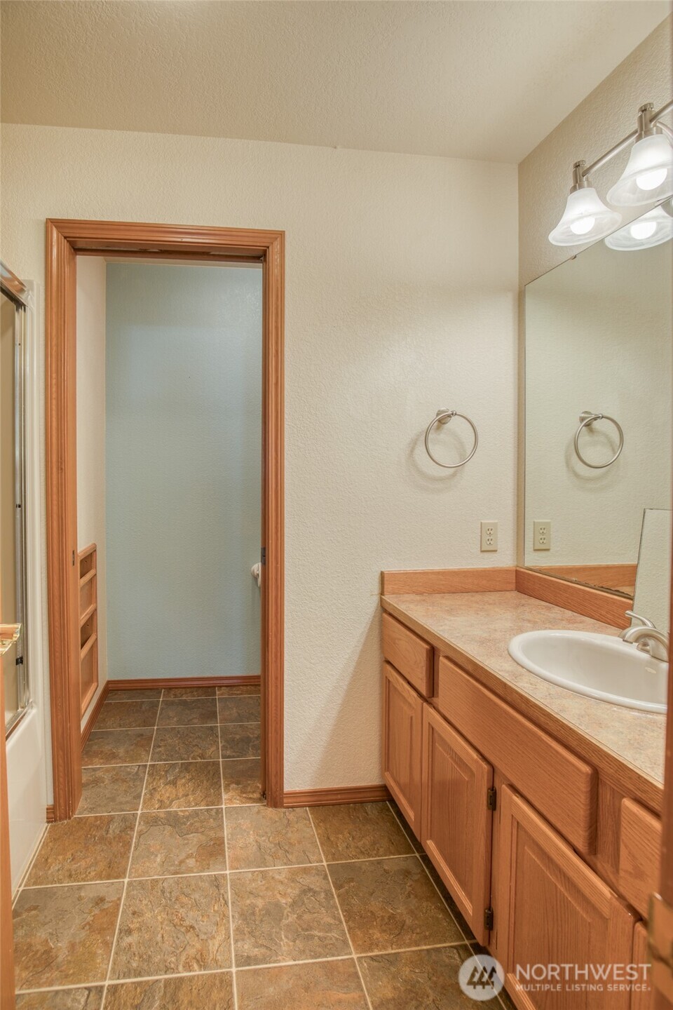 37 Rock View Lane Hoquiam WA 98550