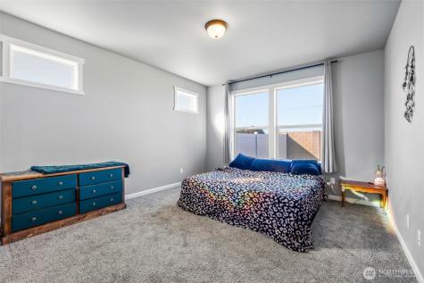 1019 Hilltop Avenue NE Quincy WA 98848