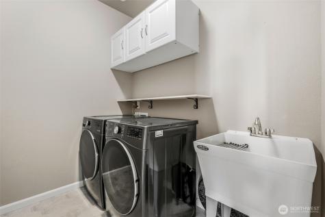 1019 Hilltop Avenue NE Quincy WA 98848