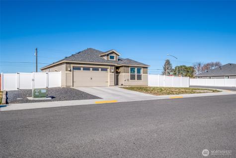 1019 Hilltop Avenue NE Quincy WA 98848