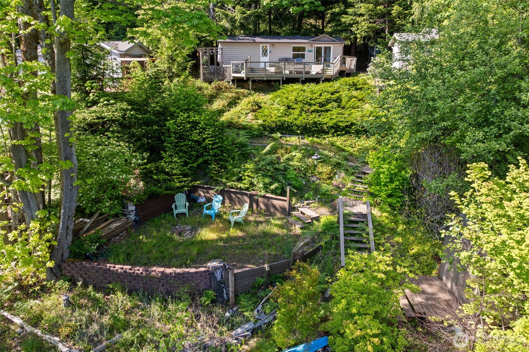 90 Lakeshore Place Hoodsport WA 98548