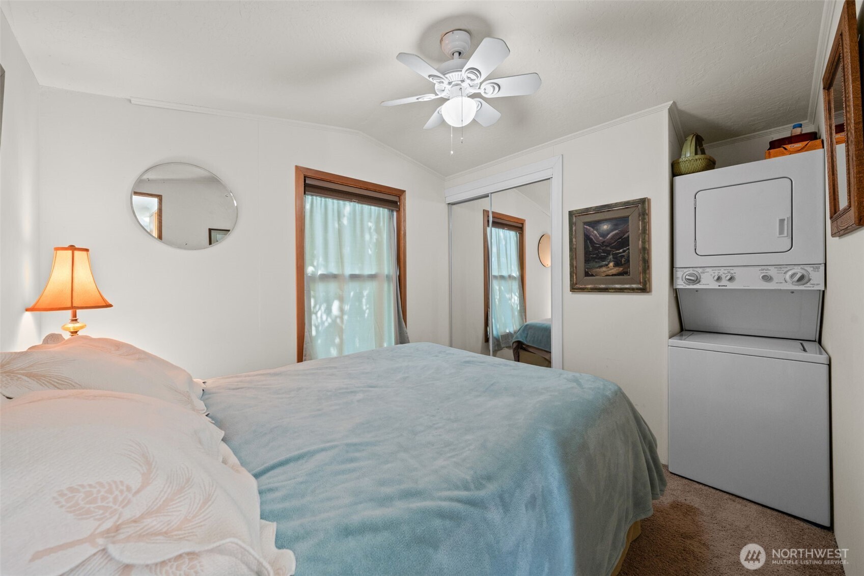 90 Lakeshore Place Hoodsport WA 98548