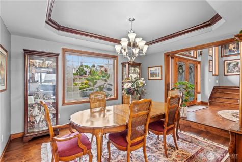 1551 13th Court Fox Island WA 98333