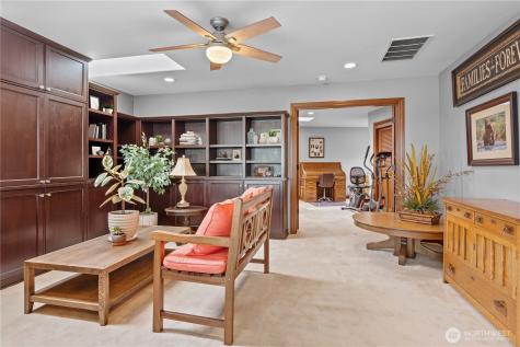 1551 13th Court Fox Island WA 98333