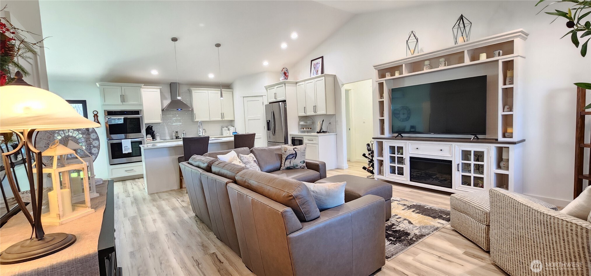160 E Country Club Drive N Union WA 98592
