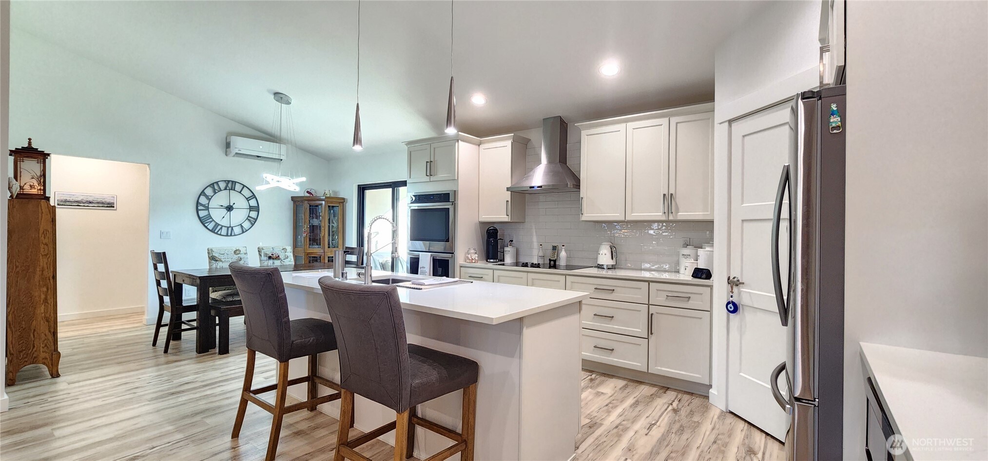 160 E Country Club Drive N Union WA 98592