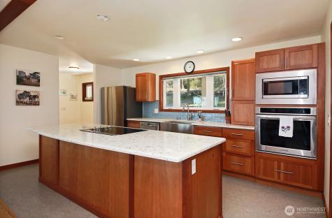260 Rhodena Drive Coupeville WA 98239