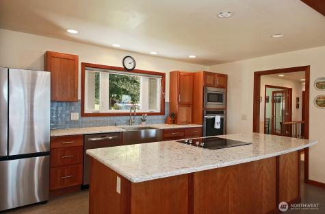260 Rhodena Drive Coupeville WA 98239