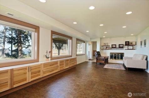 260 Rhodena Drive Coupeville WA 98239