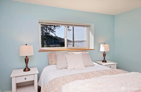 260 Rhodena Drive Coupeville WA 98239