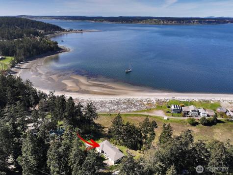260 Rhodena Drive Coupeville WA 98239