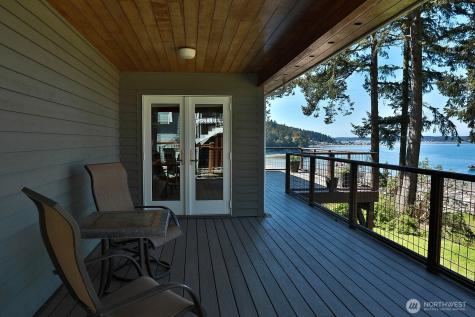 260 Rhodena Drive Coupeville WA 98239