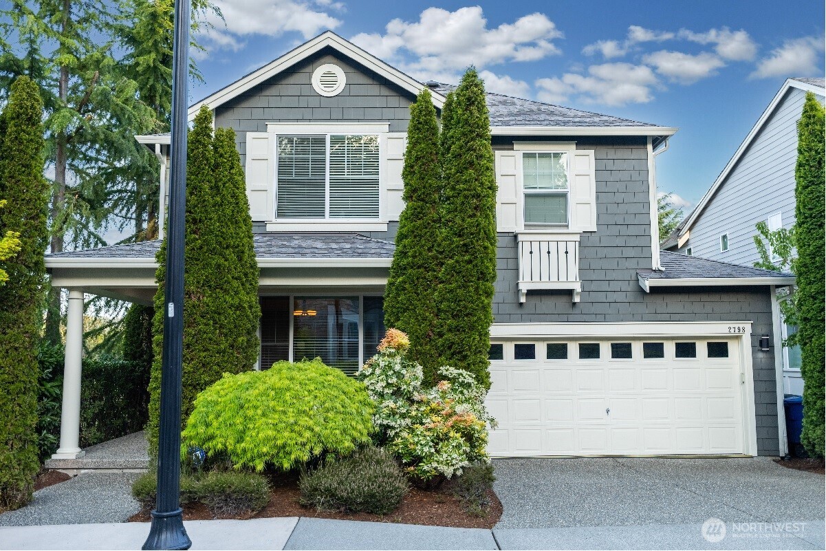 2798 102nd Place NE Bellevue WA 98004