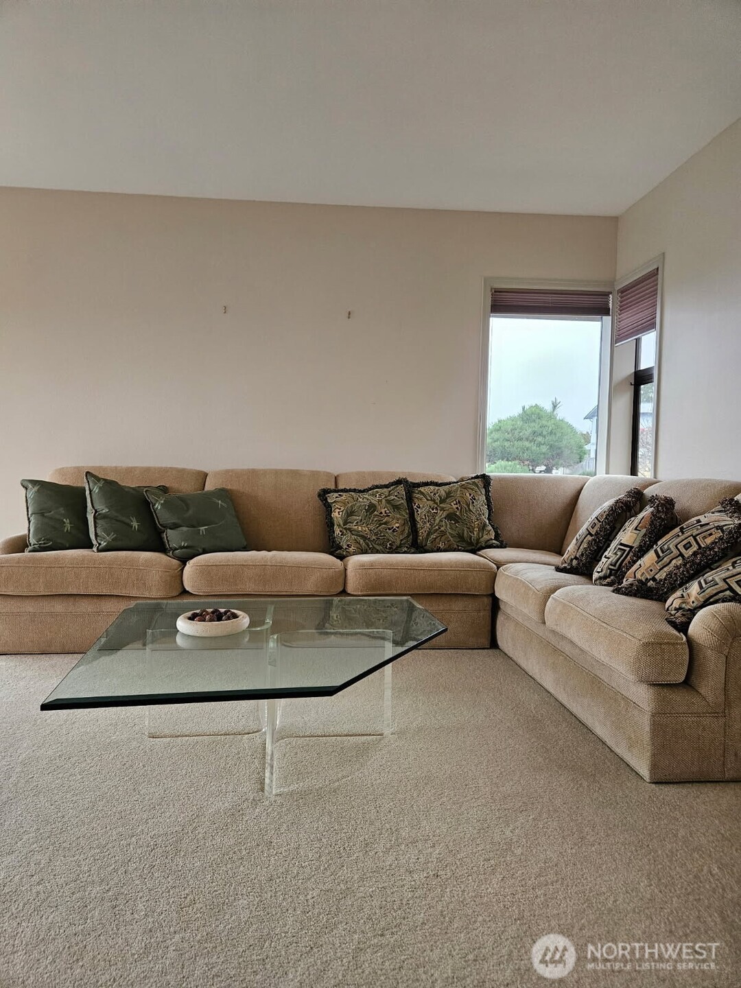 61 Leschi Drive SW Steilacoom WA 98388