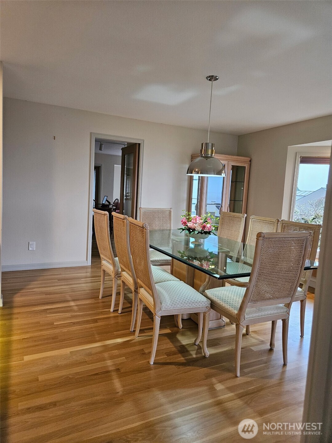 61 Leschi Drive SW Steilacoom WA 98388